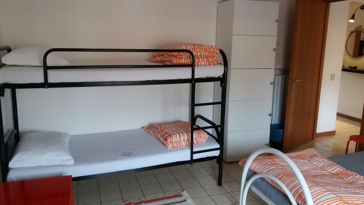 Hostel Easy ピサ エクステリア 写真